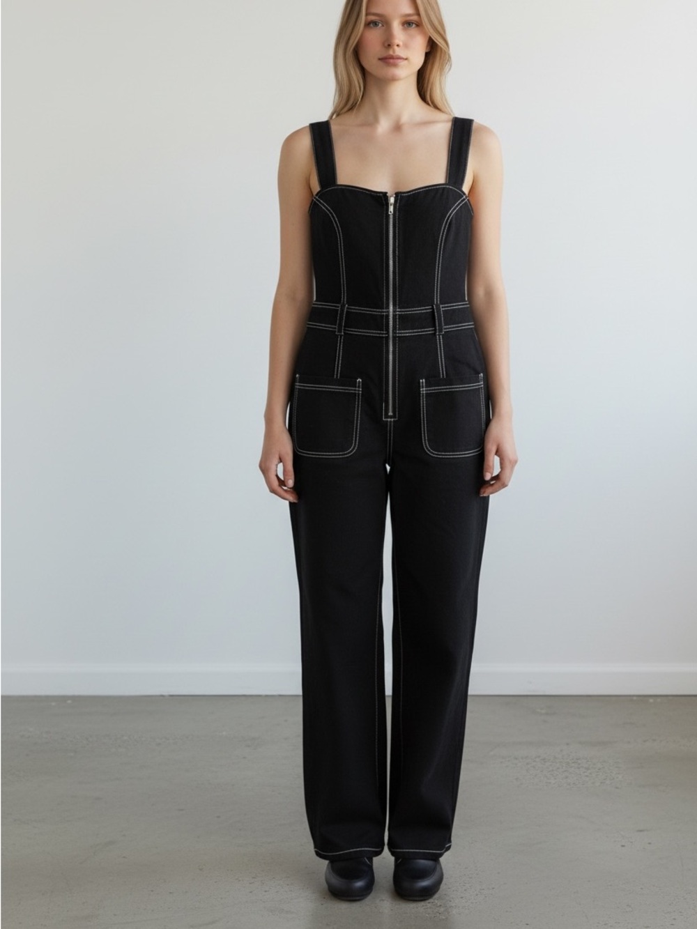 h:ours Black Zip-Front Jumpsuit with White Contrast Stitching - Picture 2 of 7